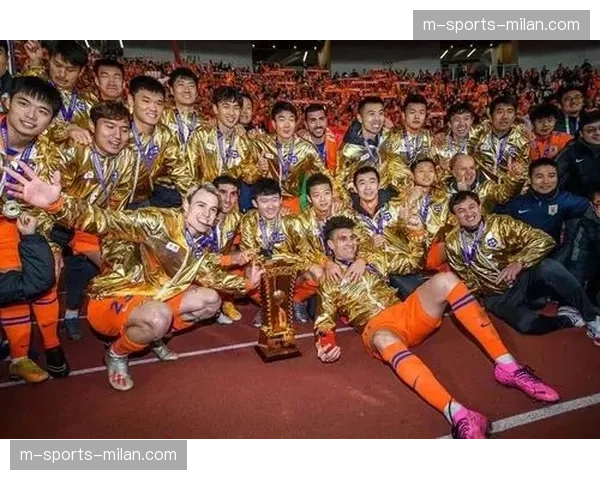 西尔扎提训练意外受伤 青训球员作风深得喜爱